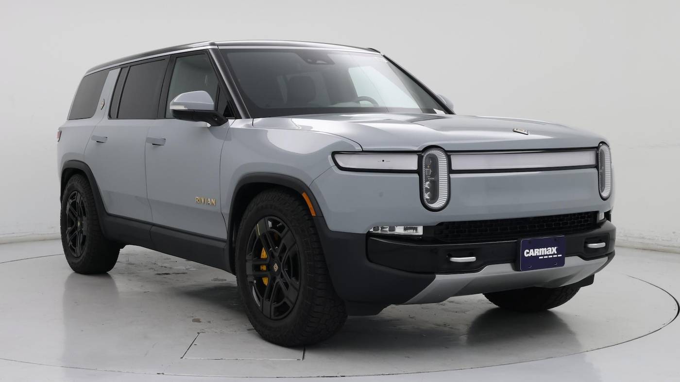 2022 Rivian R1S
