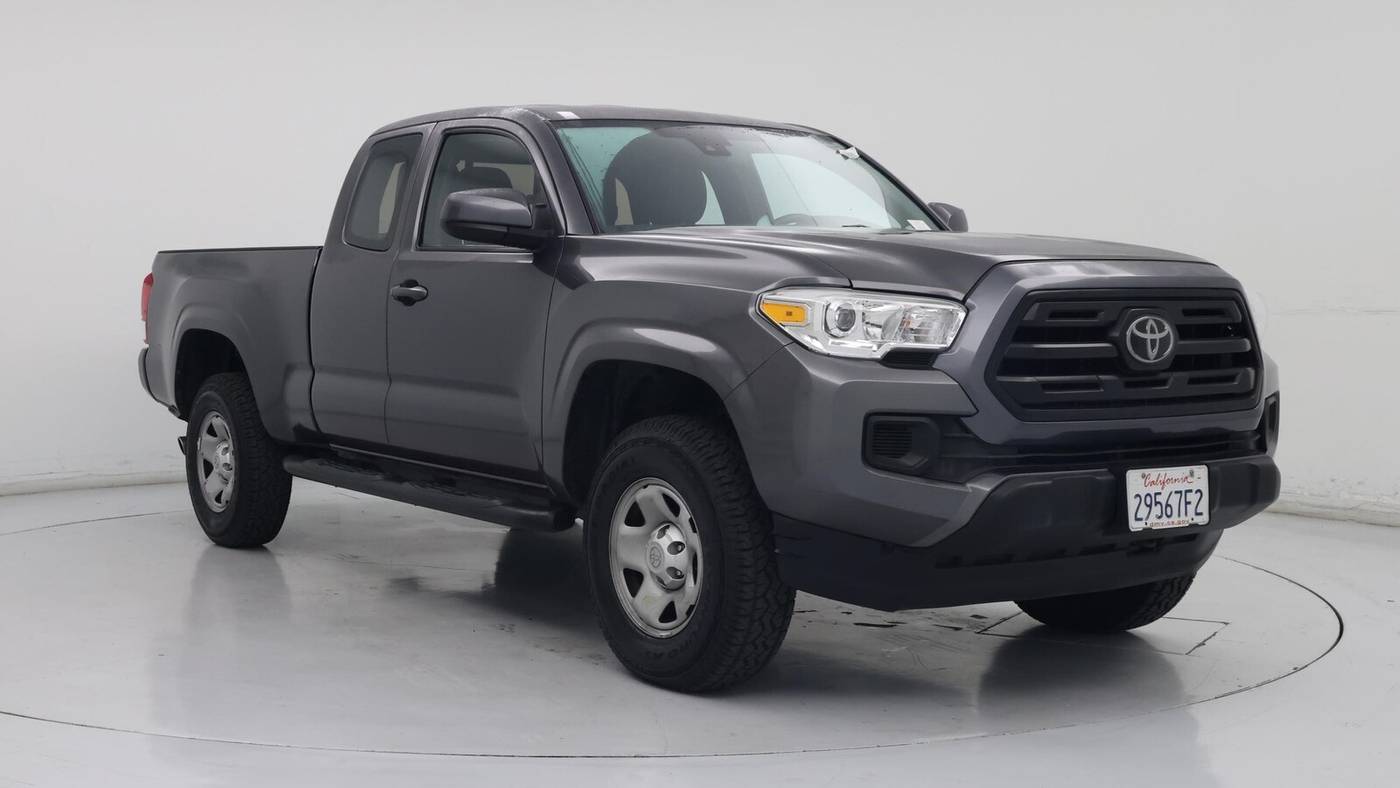 2018 Toyota Tacoma SR — Pickup Truck — 91,930 mi — Inglewood, CA