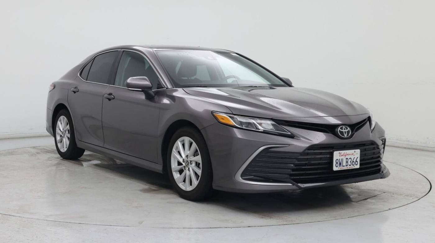 2021 Toyota Camry LE — Sedan — 19,313 mi — Buena Park, CA