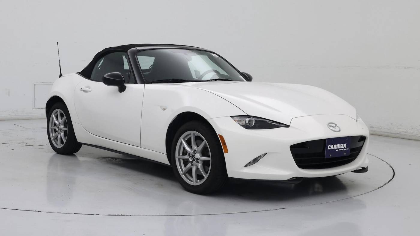 2016 Mazda MX-5 Miata Sport
