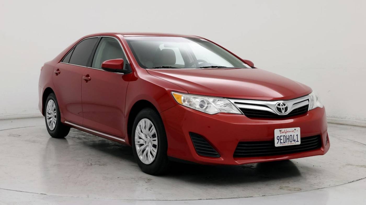 2013 Toyota Camry LE — Sedan — 27,662 mi — Buena Park, CA