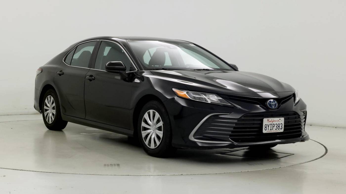 2022 Toyota Camry Hybrid LE — Sedan — 120,560 mi — Buena Park, CA