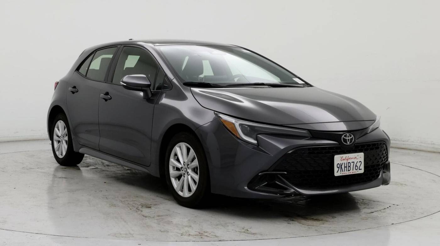 2024 Toyota Corolla Hatchback SE — Hatchback — 21,501 mi — Buena Park, CA