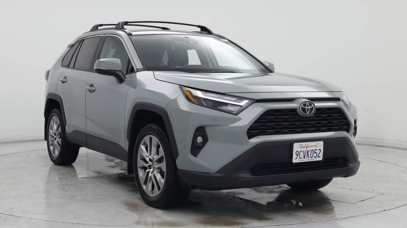 2022 Toyota RAV4 XLE Premium — SUV — 7,452 mi — Buena Park, CA