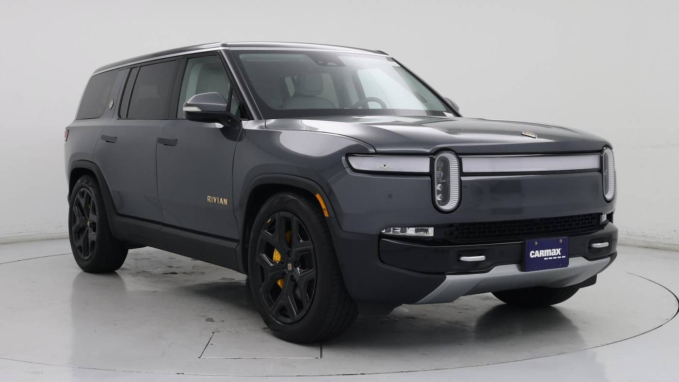 2023 Rivian R1S