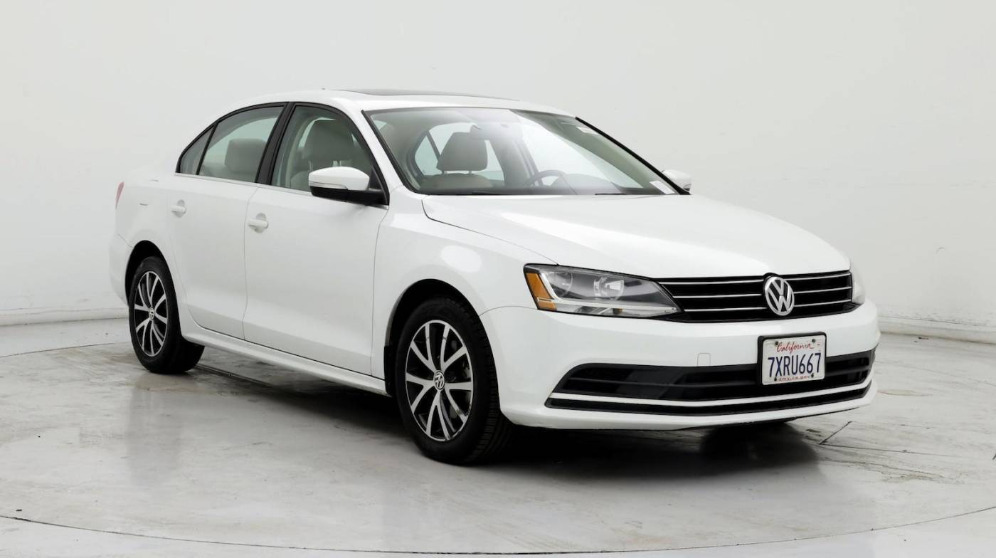 2017 Volkswagen Jetta 1.4T SE — Sedan — 77,242 mi — Buena Park, CA