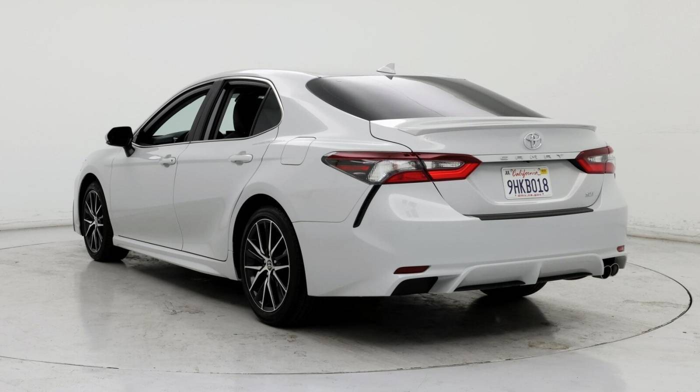 2023 Toyota Camry SE — Sedan — 10,001 mi — Buena Park, CA