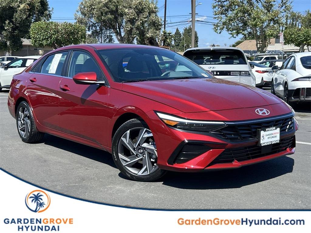 2024 Hyundai Elantra SEL — Sedan — 6,739 mi — Garden Grove, CA