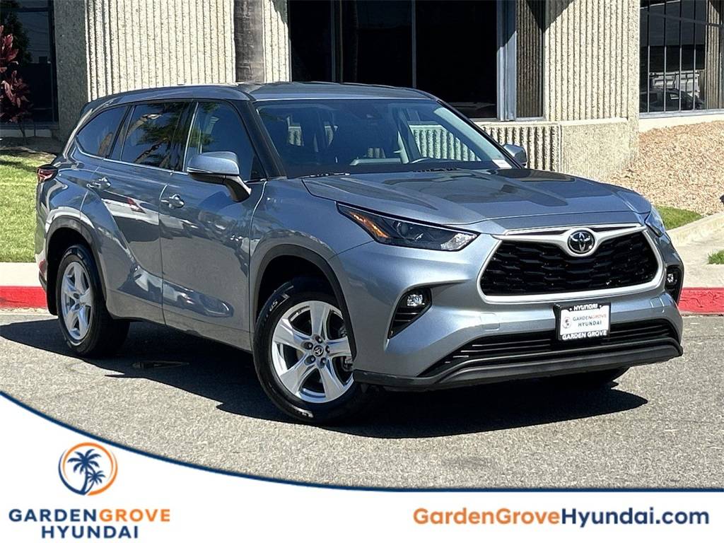 2022 Toyota Highlander LE — SUV — 52,343 mi — Garden Grove, CA