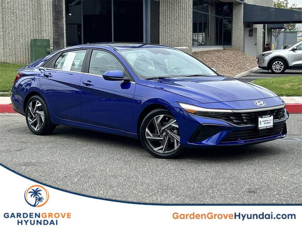2024 Hyundai Elantra SEL — Sedan — 9,901 mi — Garden Grove, CA