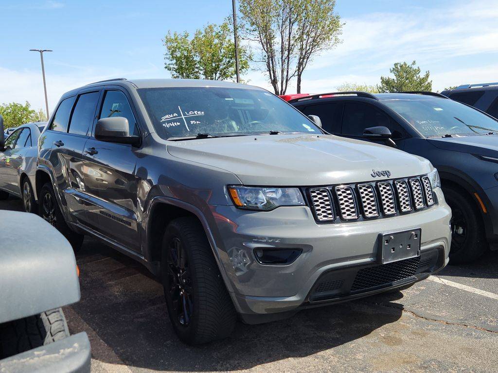 2019 Jeep Grand Cherokee Altitude