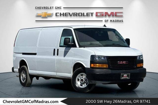2023 GMC Savana Cargo Van Base — Cargo Van — 49,949 mi — Madras, OR