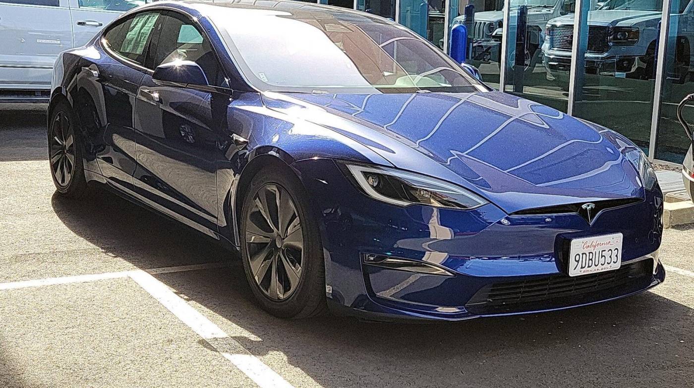 2022 Tesla Model S Long Range — Hatchback — 8,684 mi — Burbank, CA