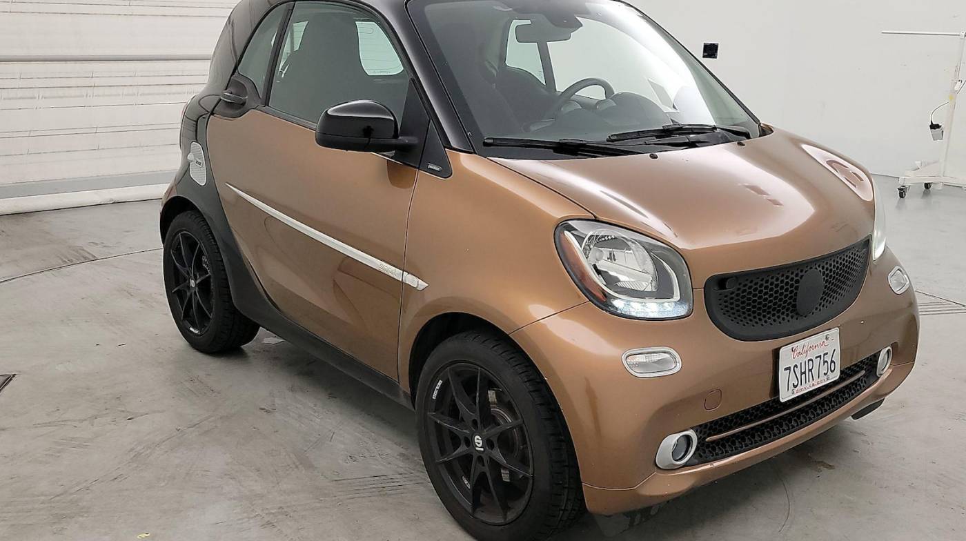 2016 smart fortwo Passion — Coupe — 50,032 mi — Burbank, CA