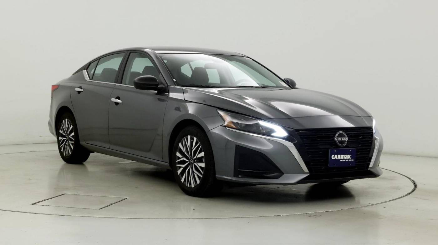 2024 Nissan Altima SV — Sedan — 19,627 mi — Burbank, CA