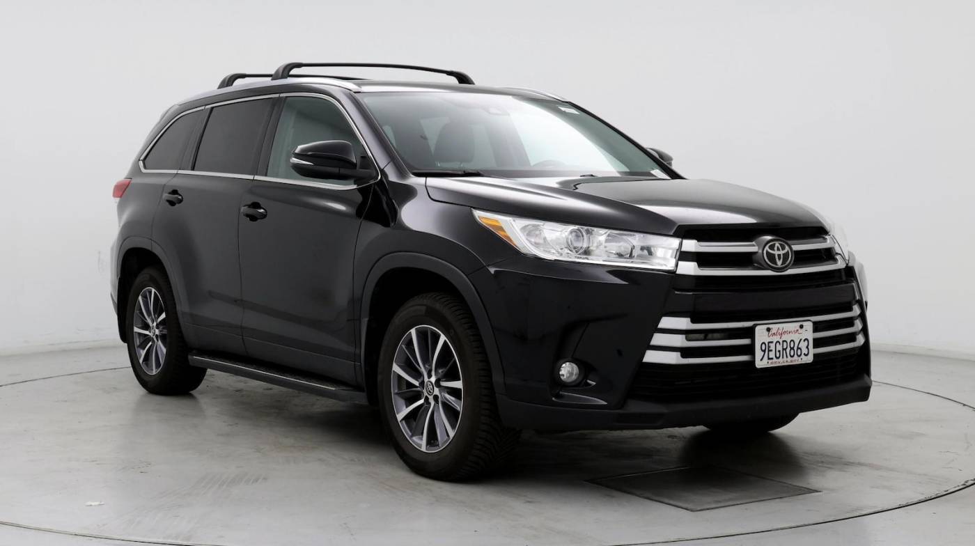 2019 Toyota Highlander XLE — SUV — 59,207 mi — Burbank, CA
