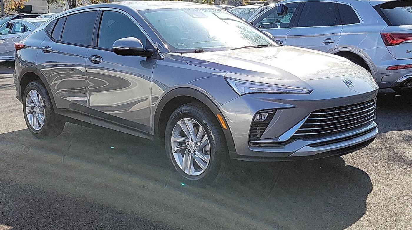 2024 Buick Envista Preferred — SUV — 15,559 mi — Burbank, CA