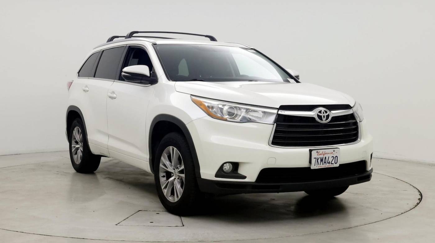 2015 Toyota Highlander XLE — SUV — 123,150 mi — Burbank, CA