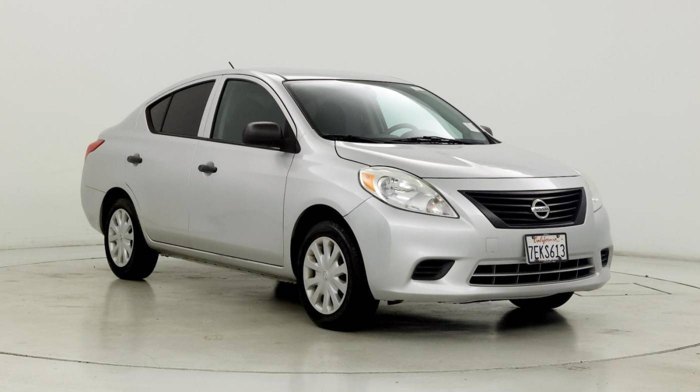 2013 Nissan Versa S — Sedan — 82,699 mi — Burbank, CA