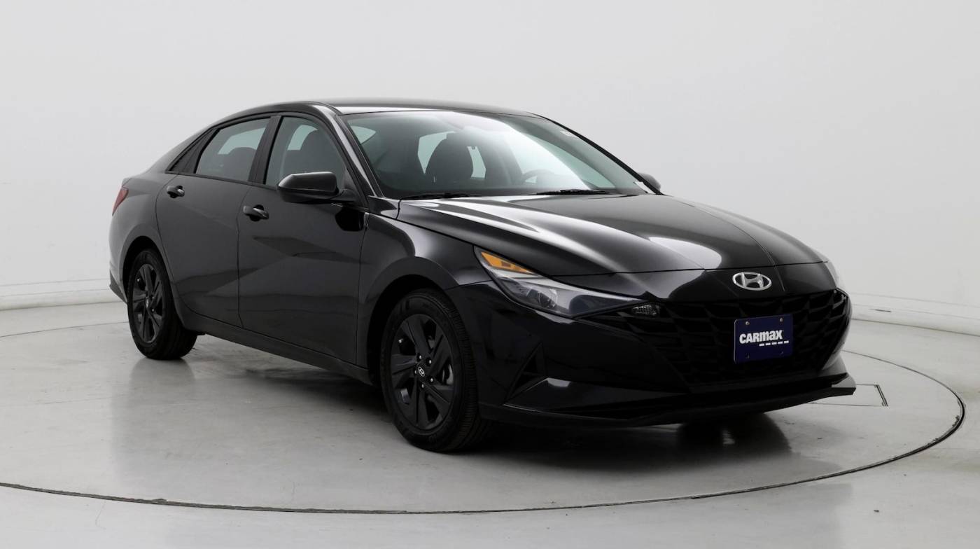 2023 Hyundai Elantra SEL — Sedan — 12,727 mi — Burbank, CA