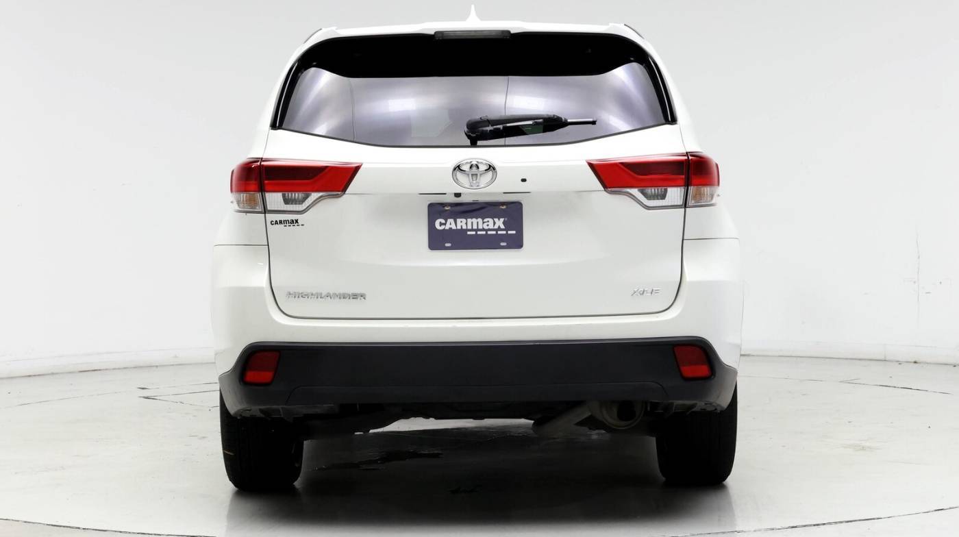 2017 Toyota Highlander XLE — SUV — 84,612 mi — Charleston, SC