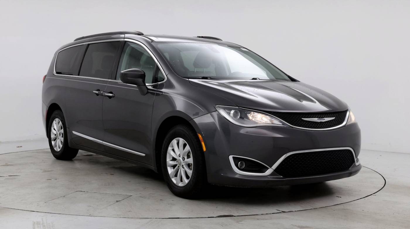 2017 Chrysler Pacifica Touring L — Minivan — 44,409 mi — Charleston, SC
