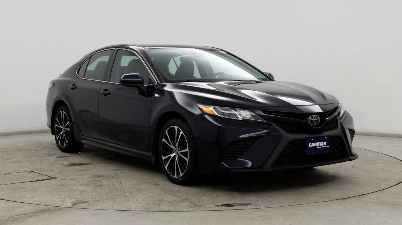 2019 Toyota Camry SE — Sedan — 71,493 mi — Charlottesville, VA