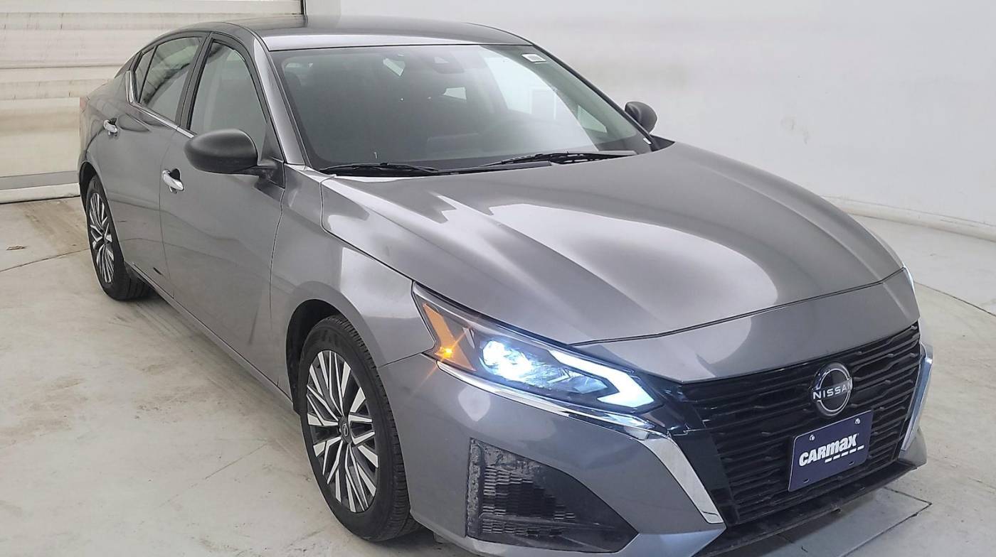 2024 Nissan Altima SV — Sedan — 24,496 mi — Charlottesville, VA