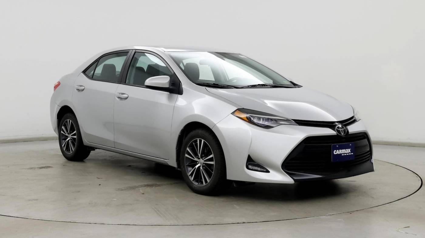 2018 Toyota Corolla LE — Sedan — 32,296 mi — Charlottesville, VA
