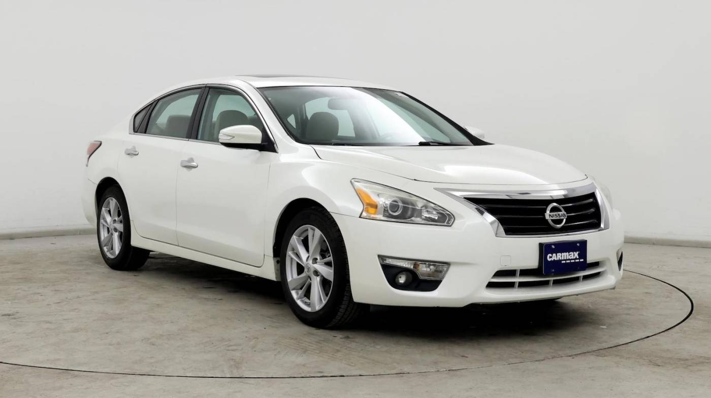 2015 Nissan Altima 2.5 SV — Sedan — 119,339 mi — Charlottesville, VA