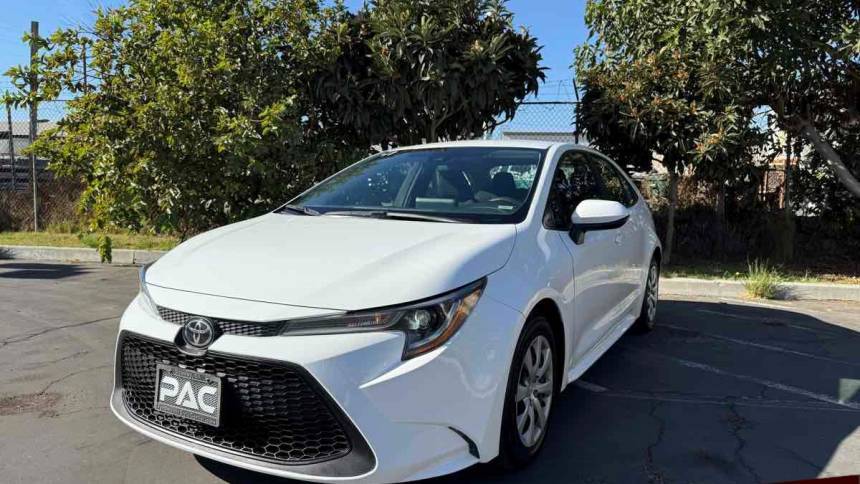 2022 Toyota Corolla LE — Sedan — 106,919 mi — Downey, CA
