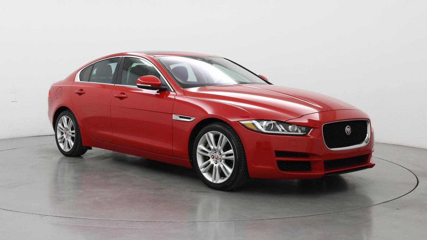 2019 Jaguar XE