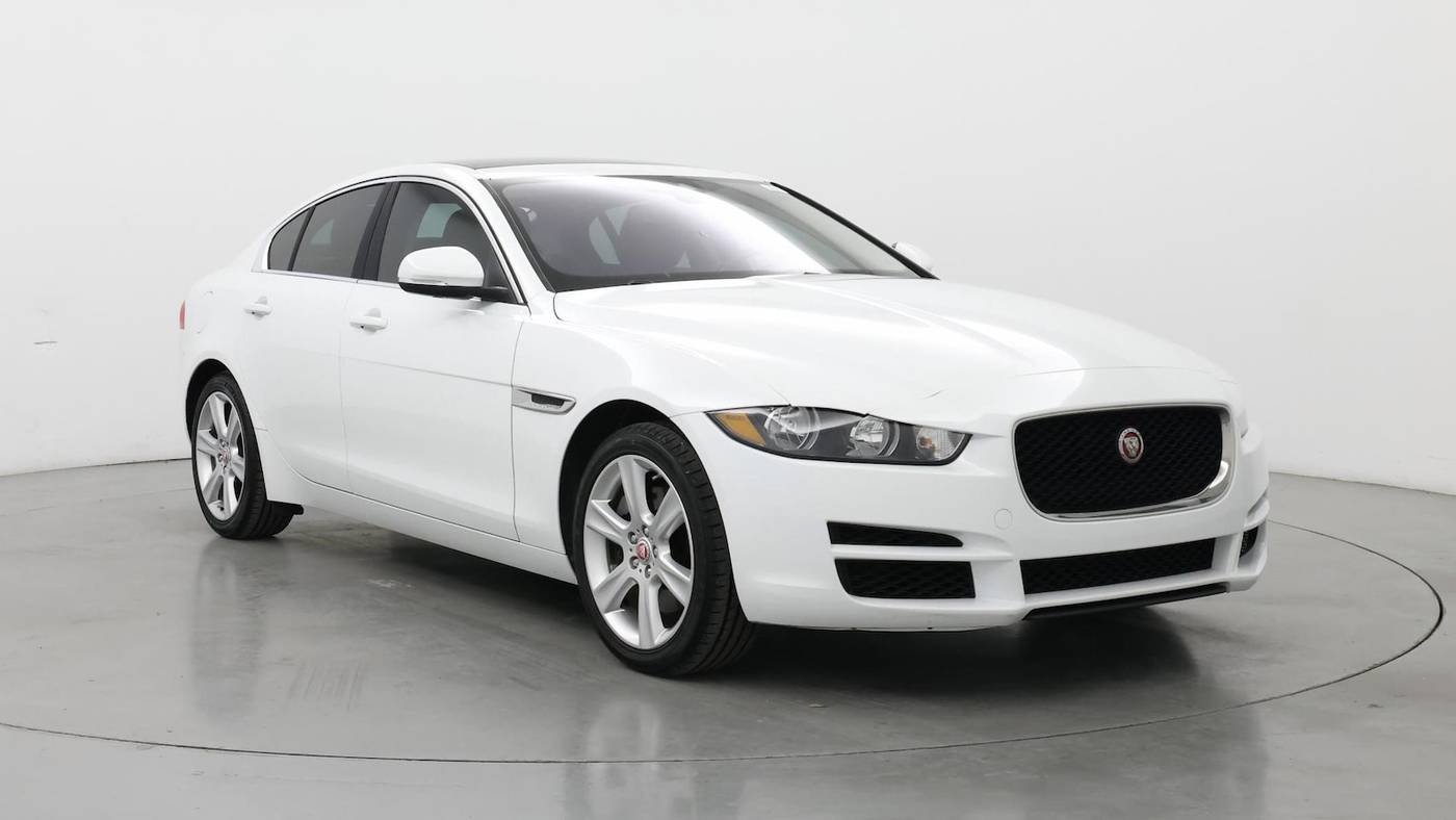 2018 Jaguar XE