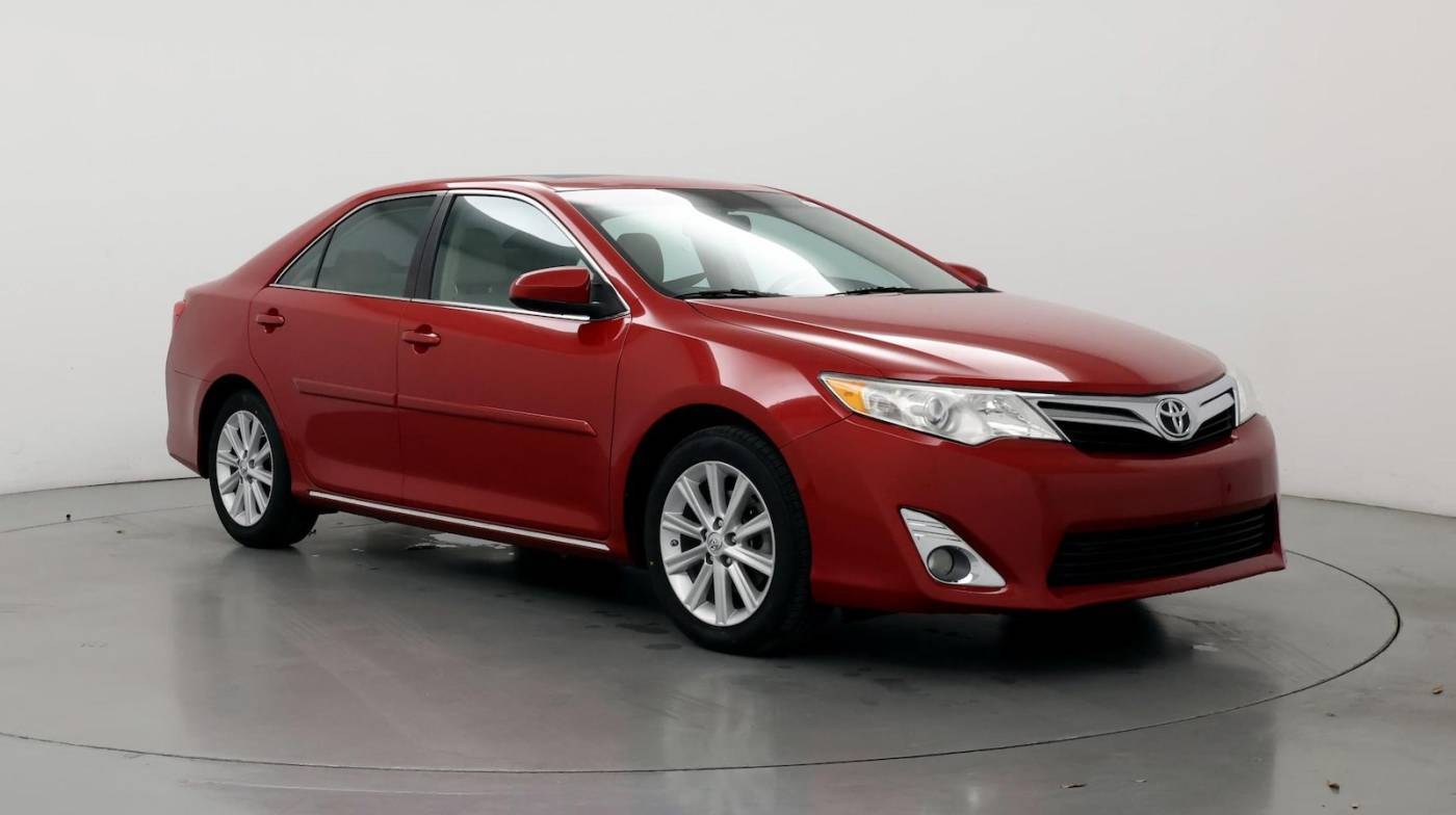 2014 Toyota Camry XLE V6 — Sedan — 57,891 mi — Clearwater, FL