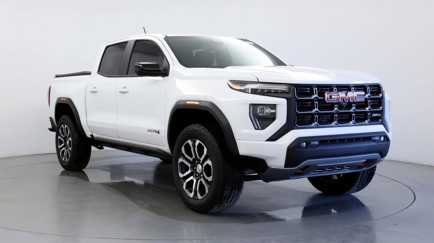 2024 GMC Canyon AT4 — Pickup Truck — 681 mi — Clearwater, FL