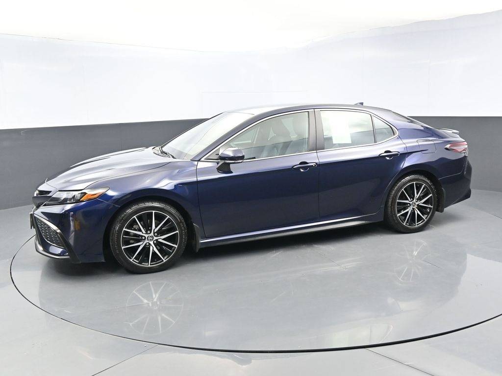 2022 Toyota Camry SE — Sedan — 68,780 mi — Winchester, VA