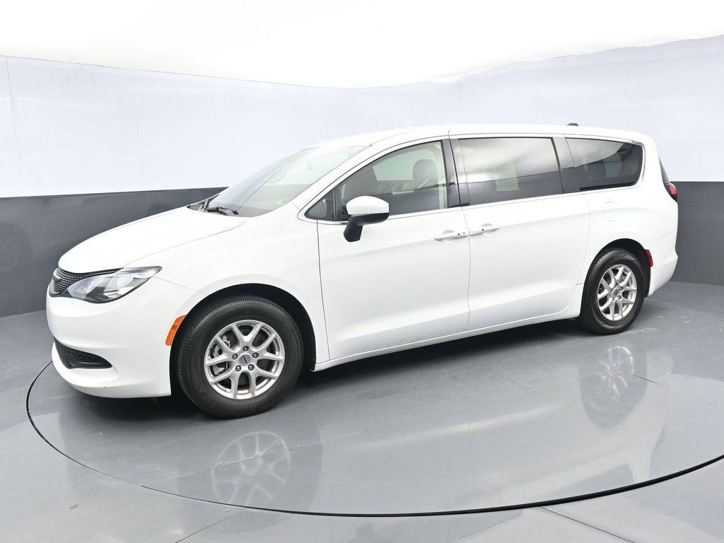 2022 Chrysler Voyager LX — Minivan — 71,079 mi — Winchester, VA