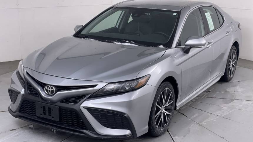 2023 Toyota Camry SE — Sedan — 33,994 mi — Hampstead, MD