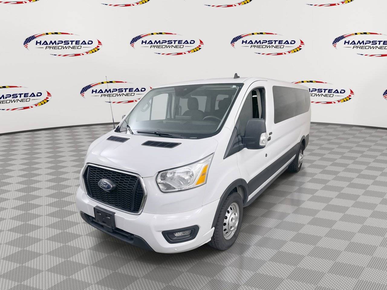 2022 Ford Transit Passenger Wagon T-350 XLT — Passenger Van — 31,469 mi — Hampstead, MD
