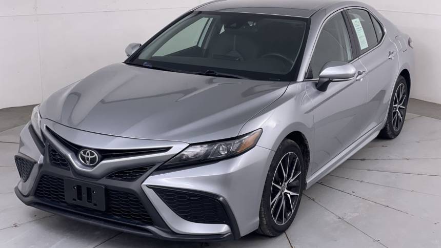 2024 Toyota Camry SE — Sedan — 7,520 mi — Hampstead, MD