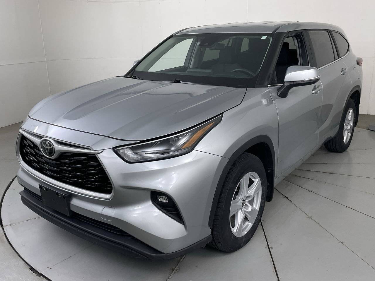 2023 Toyota Highlander LE — SUV — 60,409 mi — Hampstead, MD