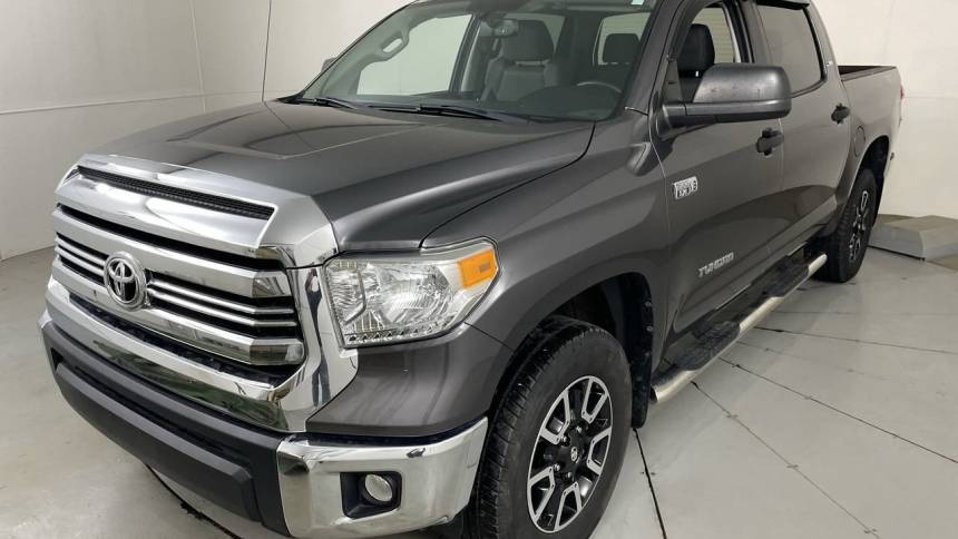 2017 Toyota Tundra SR5