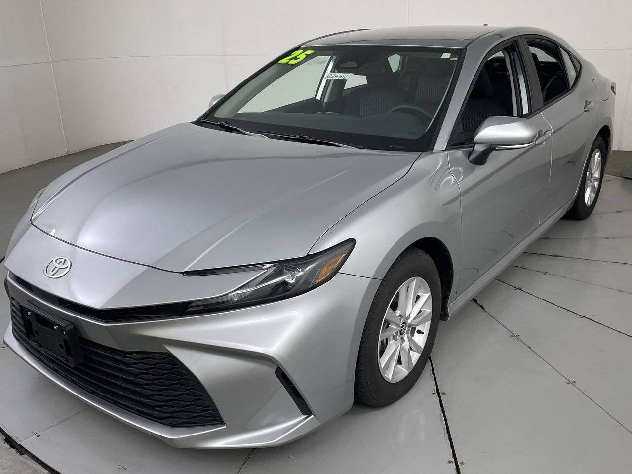 2025 Toyota Camry LE — Sedan — 19,517 mi — Hampstead, MD