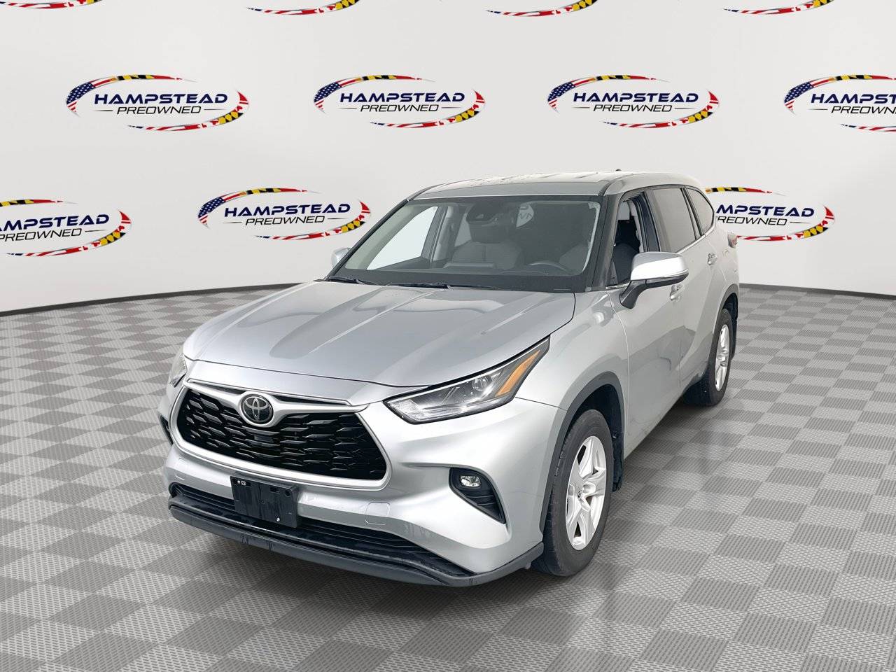 2024 Toyota Highlander LE — SUV — 40,279 mi — Hampstead, MD
