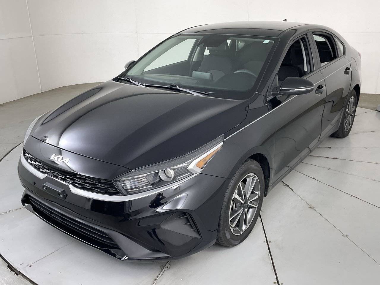 2023 Kia Forte LXS — Sedan — 15,089 mi — Hampstead, MD