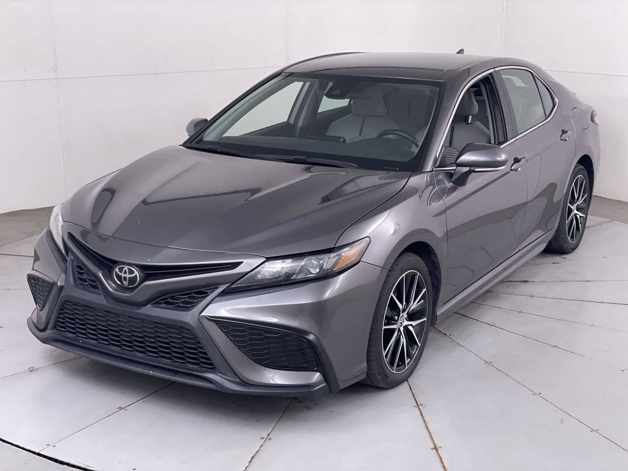 2023 Toyota Camry SE — Sedan — 40,736 mi — Hampstead, MD
