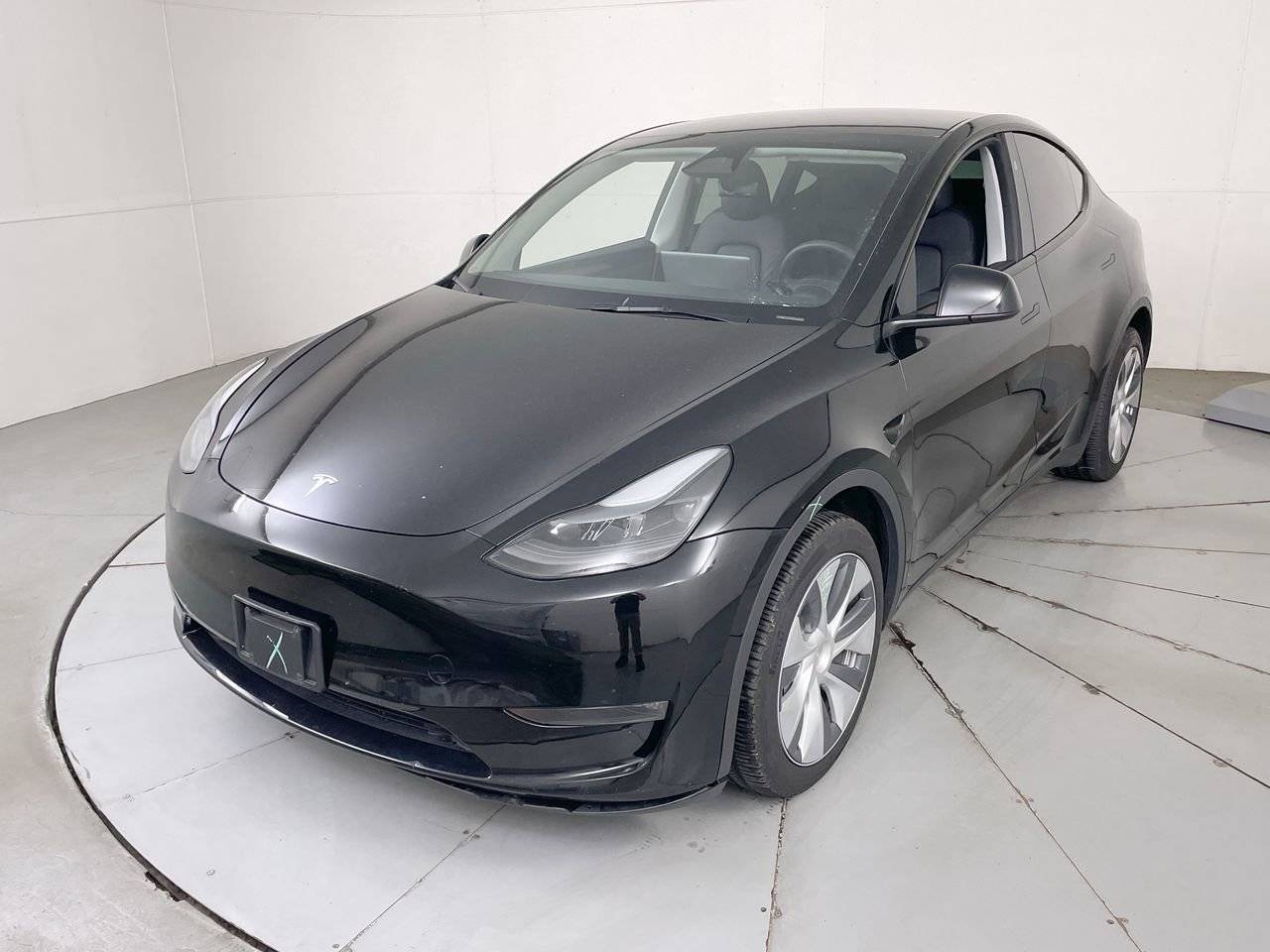 2024 Tesla Model Y Long Range — SUV — 26,765 mi — Hampstead, MD