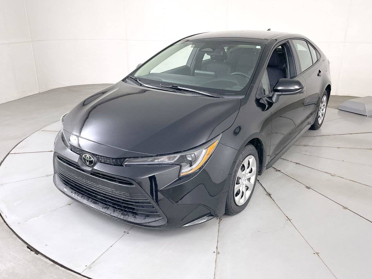 2024 Toyota Corolla LE — Sedan — 25,058 mi — Hampstead, MD