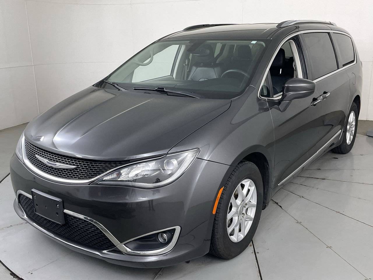 2020 Chrysler Pacifica Touring L — Minivan — 69,114 mi — Hampstead, MD