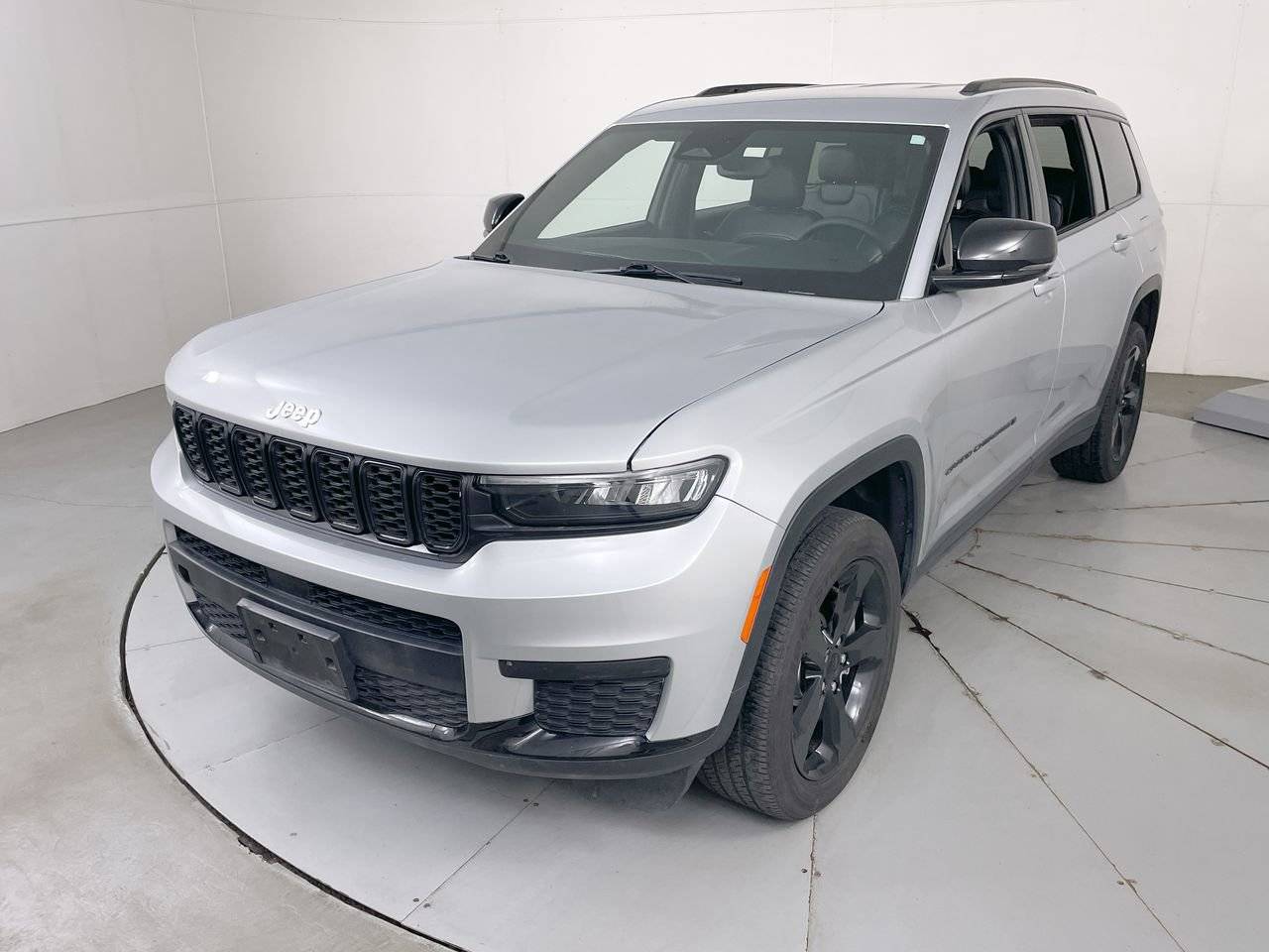 2023 Jeep Grand Cherokee Altitude — SUV — 47,994 mi — Hampstead, MD